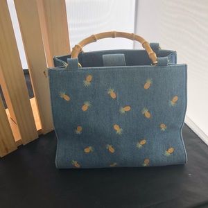 Pineapple vintage purse